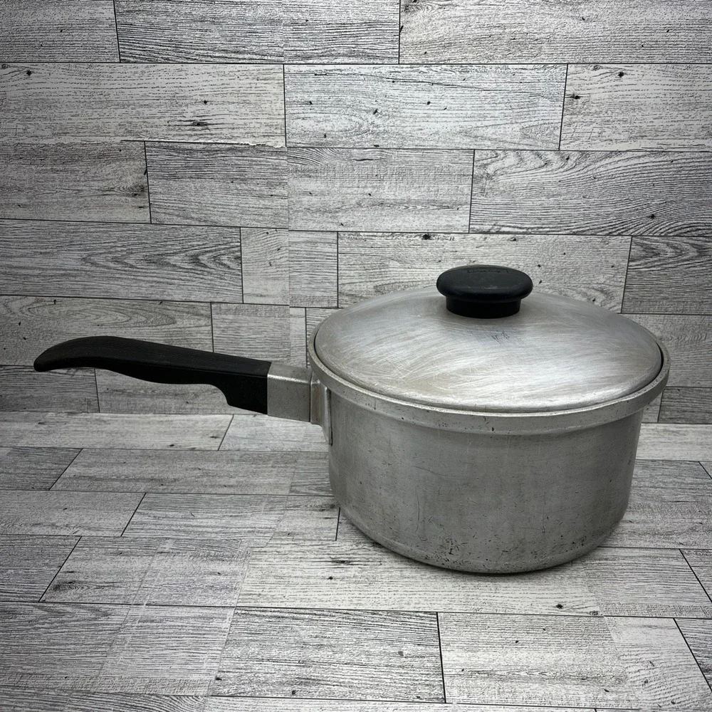Vintage Kitchen Craft 2.5 Quart Sauce Pan With Lid Made In USA
